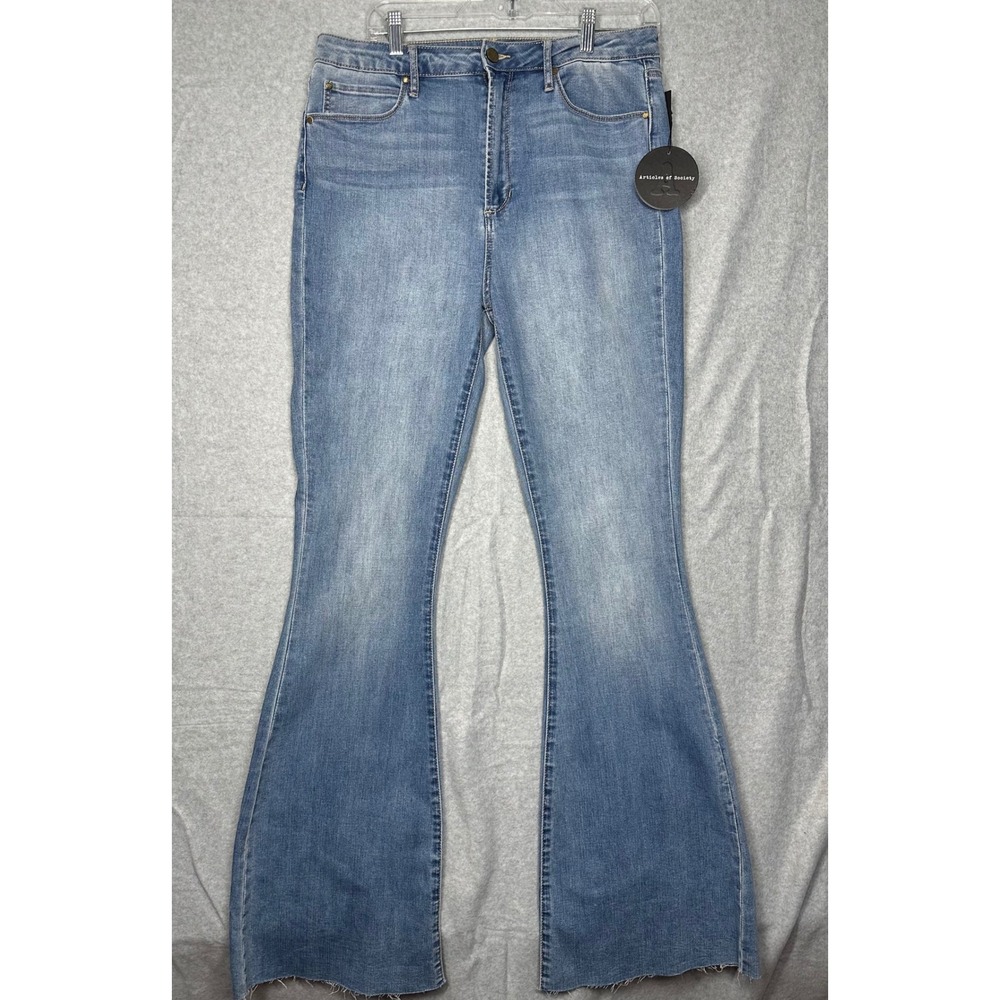 Articles of‎ Society Women's Blue Wash Flare Jeans Raw Hem Distressed Size 31
